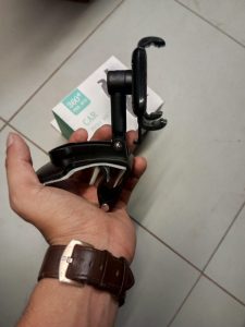 "Car Phone Holder – 360° Rotatable, Foldable & Strong Grip Smartphone Mount for Cars" - Image 4